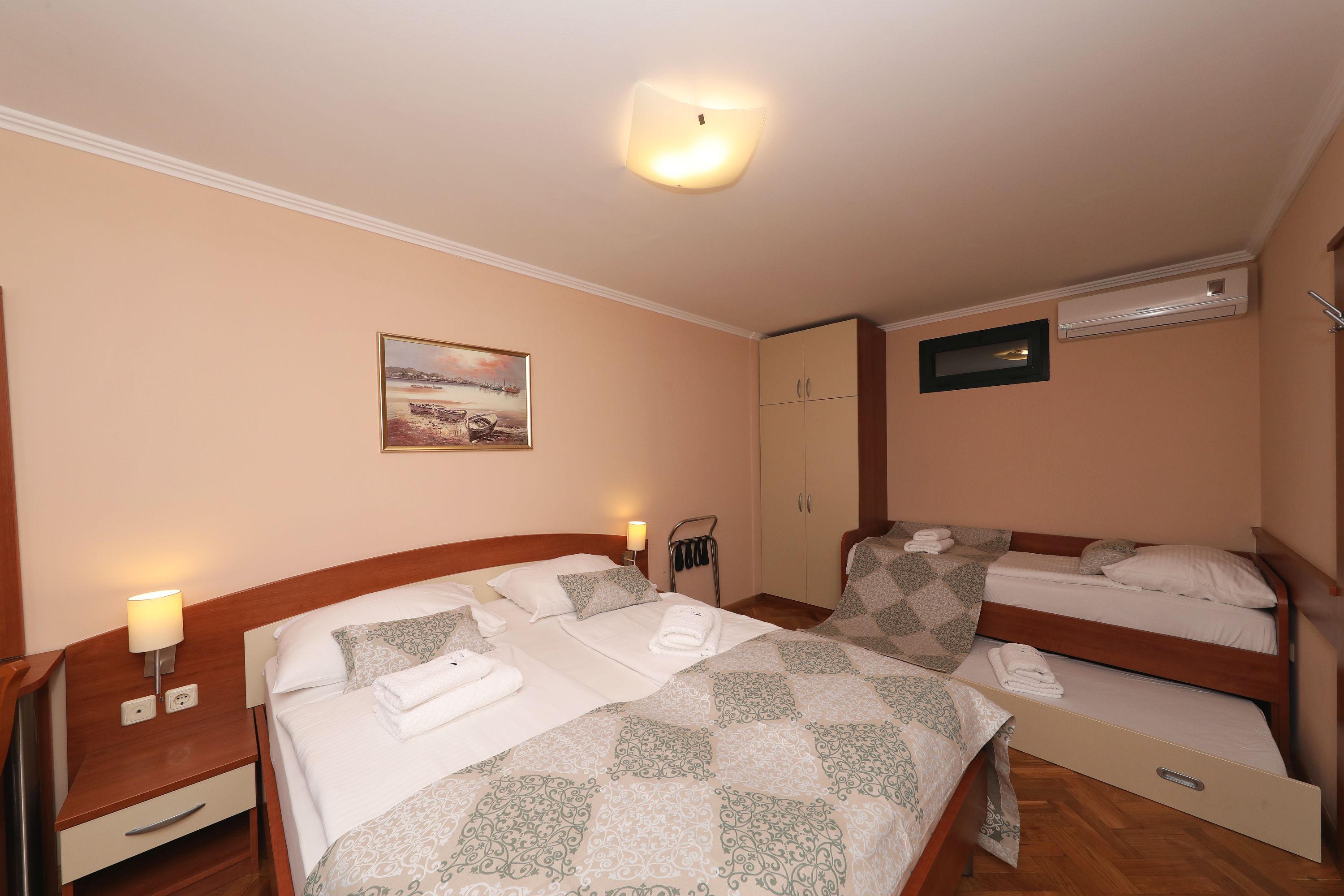 غرفة سوبيريور ثلاثية