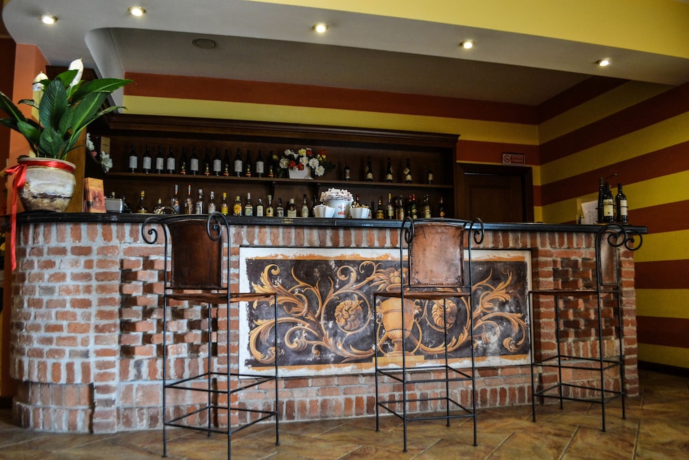 Hotel Don Carlo 4/50
