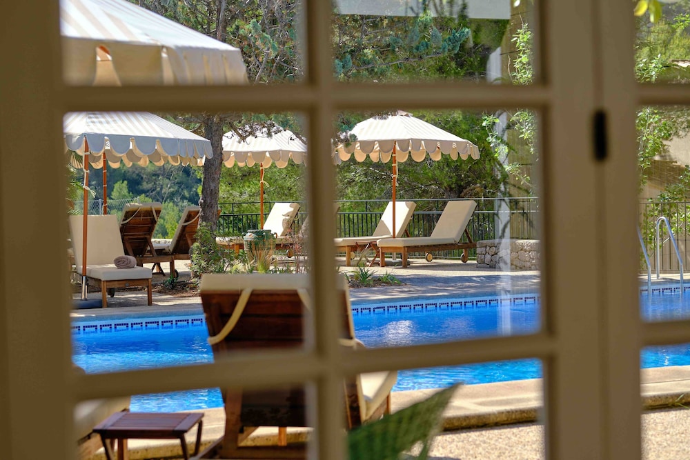 La Moraleja The Quiet Hotel - Adults Only 48/72