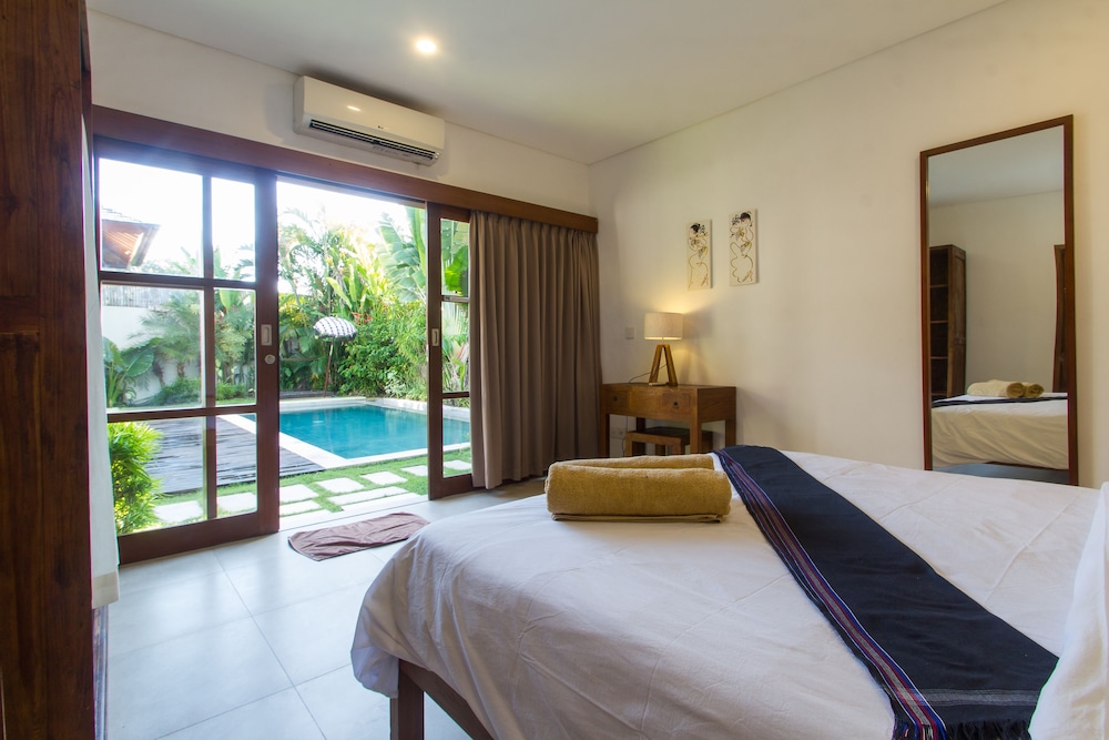 Echo Beach Villa and Apartment 14/65