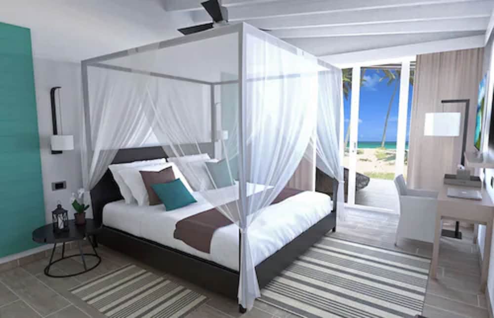 Garden, Superior, King Bed