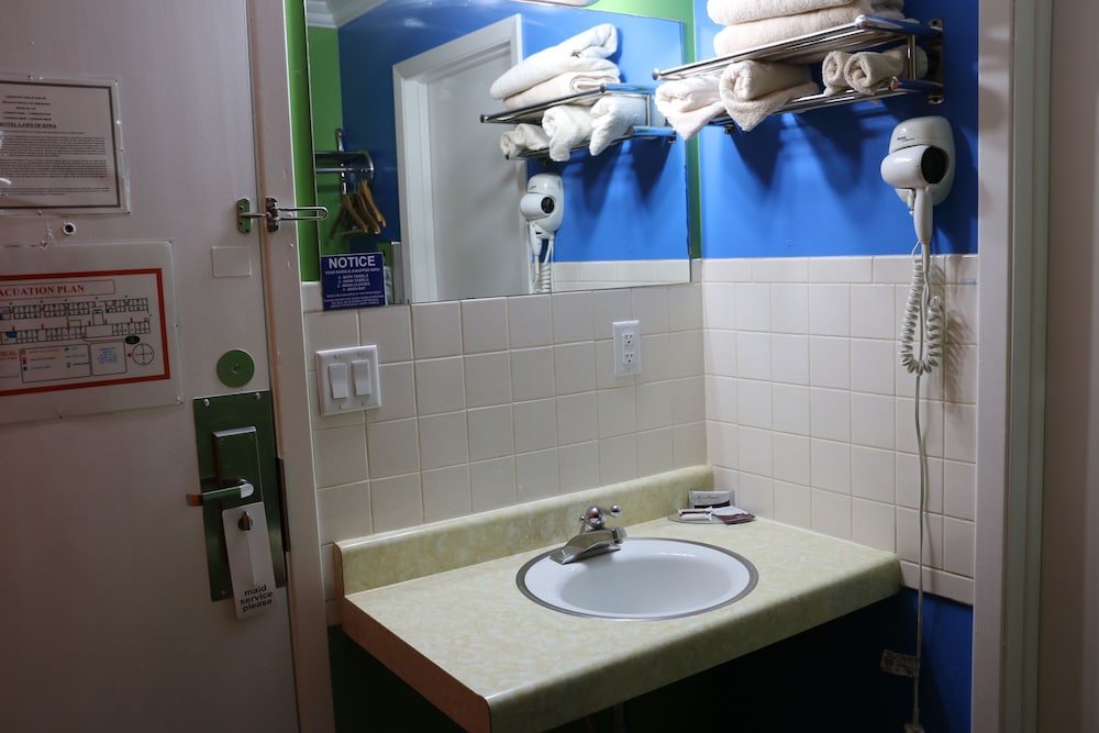 Amber Inn Motel Le Mars 20/49