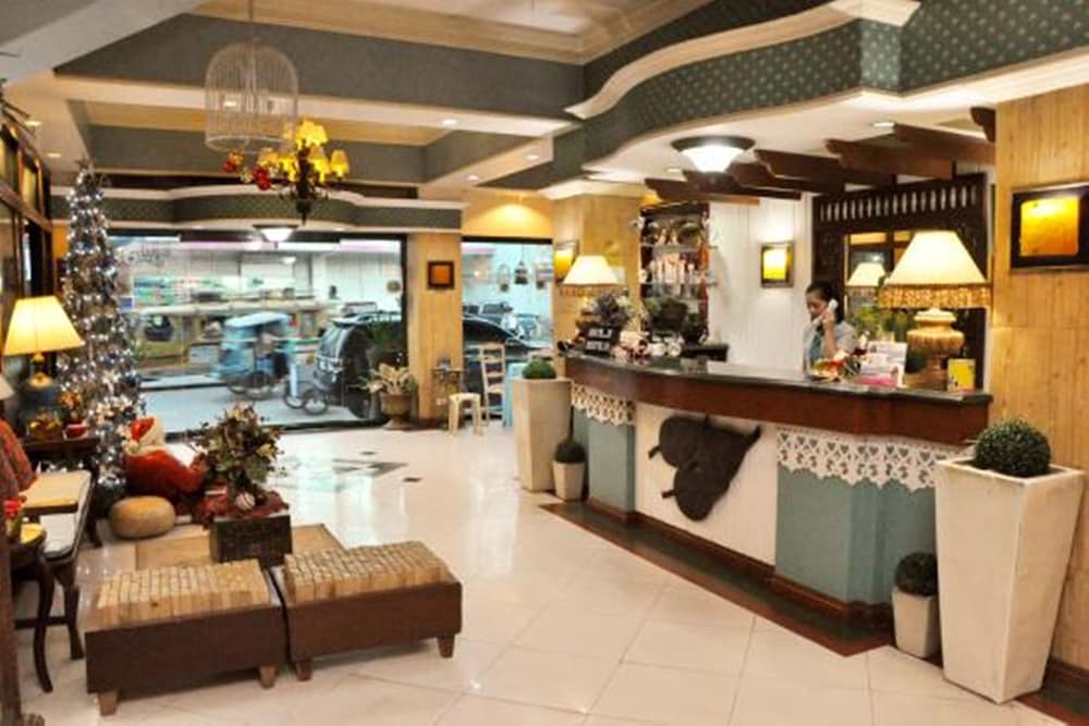 Wregent Plaza Hotel 44/55