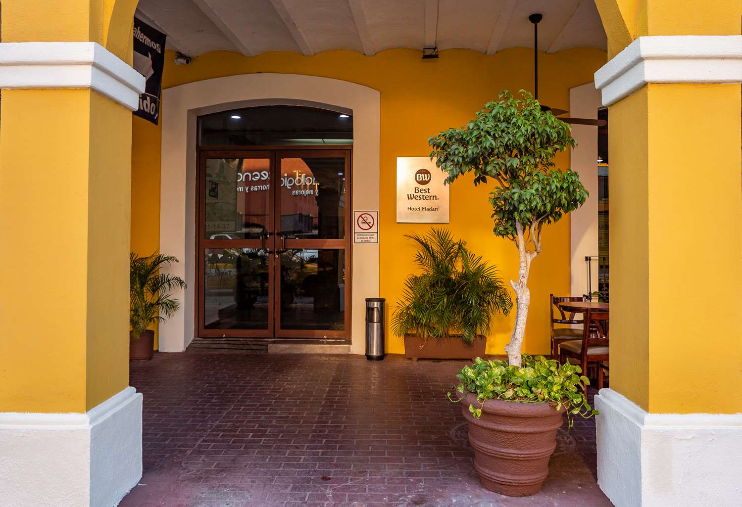 Best Western Hotel Madan 15/40