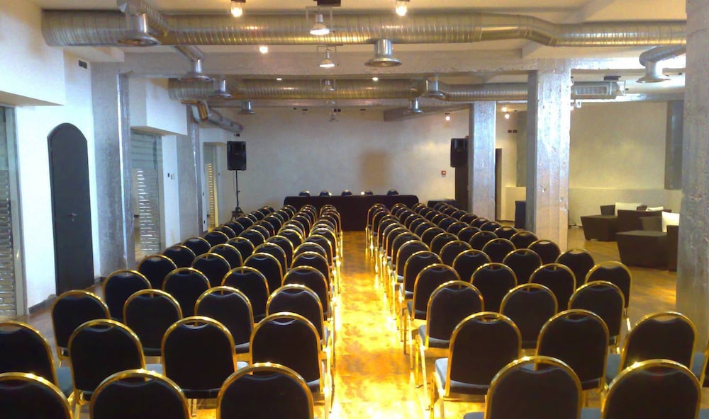 Santa Tecla Palace 44/55