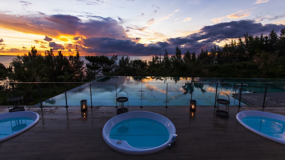 AQUASENSE Hotel & Resort 37/61