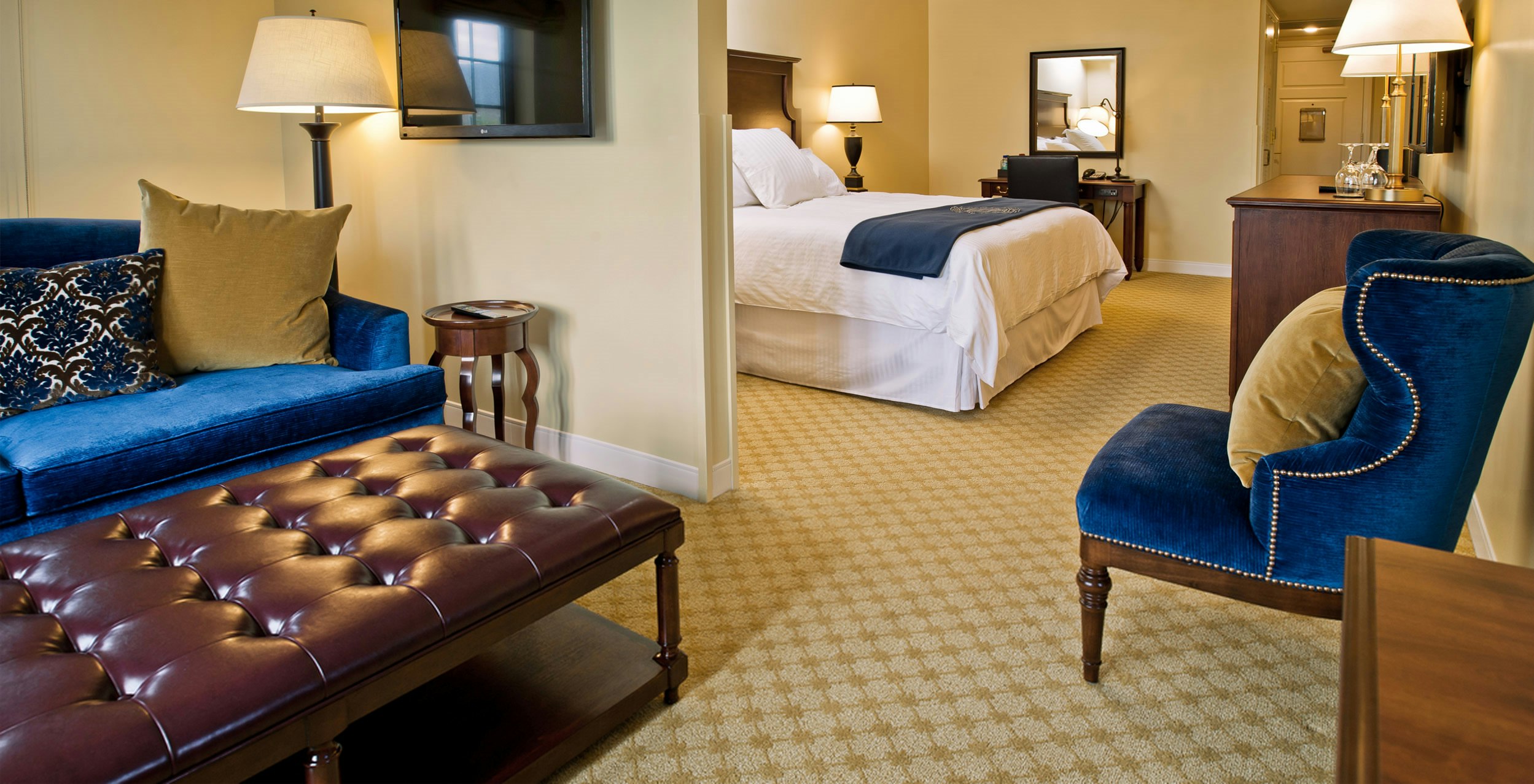 Suite, King Bed