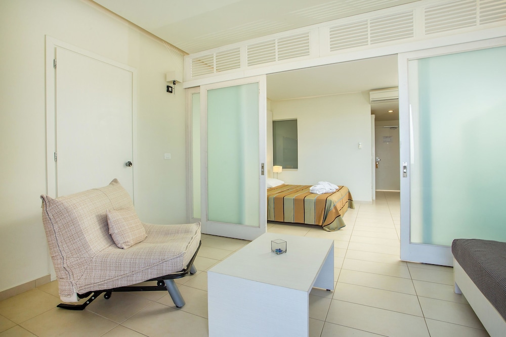 Lindos White Hotel & Suites 31/47