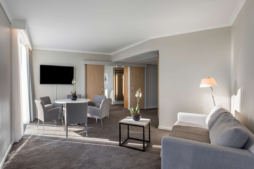 Radisson Blu Hotel London Stansted Airport 50/68
