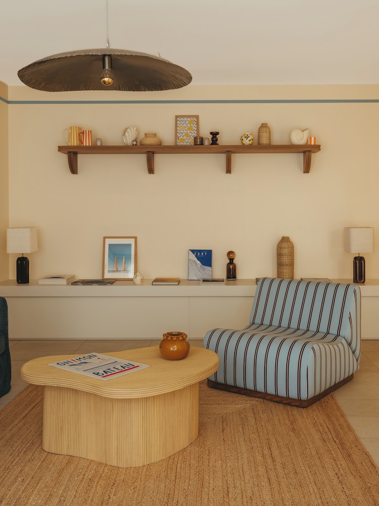 Kyriad Prestige Les Sables D Olonne Plage Centre Des Congres 39/65