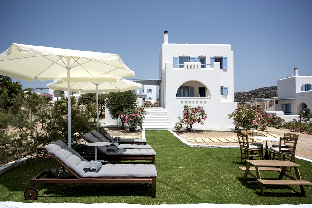Naxian Resort 45/50