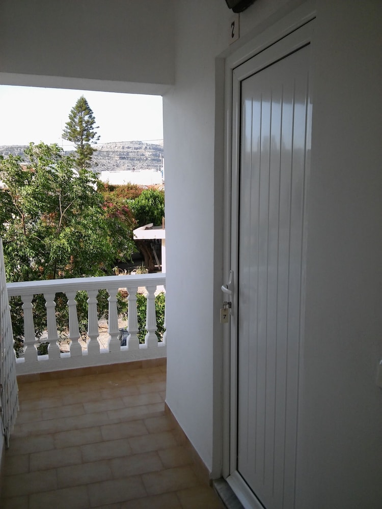 Maria Studios And Apartments photo3