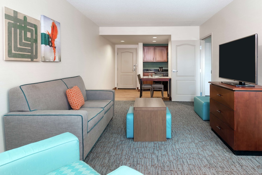 Homewood Suites by Hilton Cleveland-Beachwood 31/49