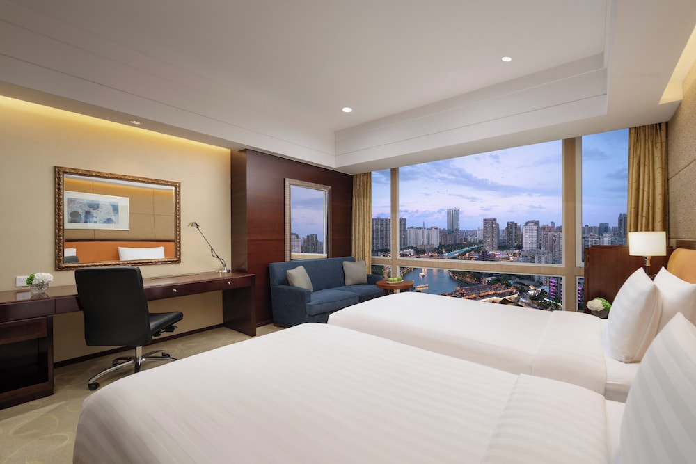 Shangri La Chengdu 25/72