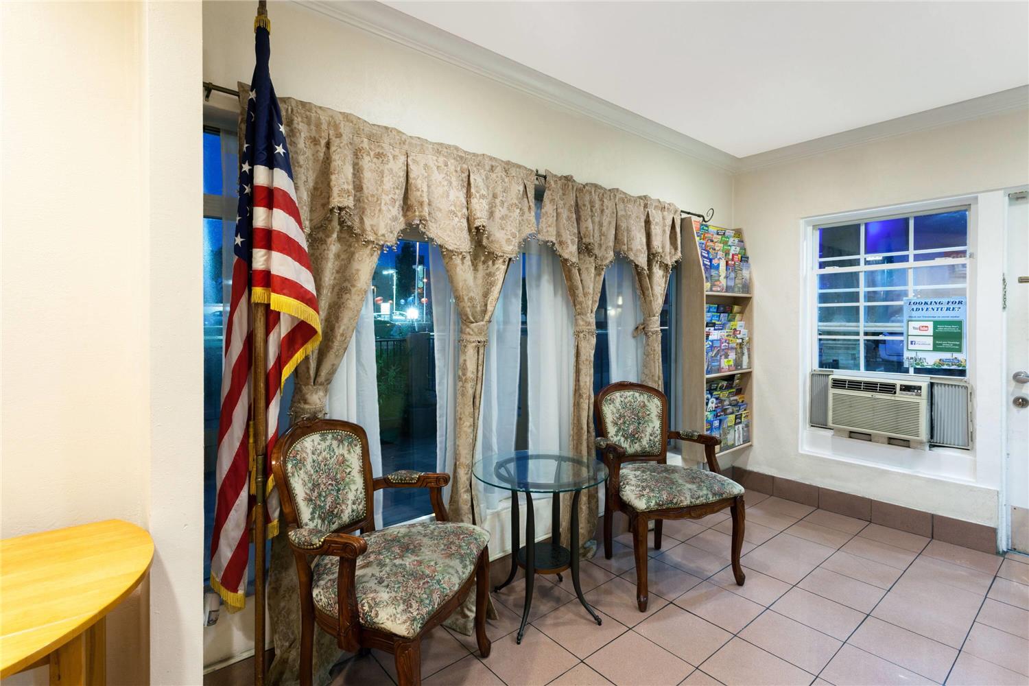 Om Park Inn and Suites El Cajon near San Diego 12/18