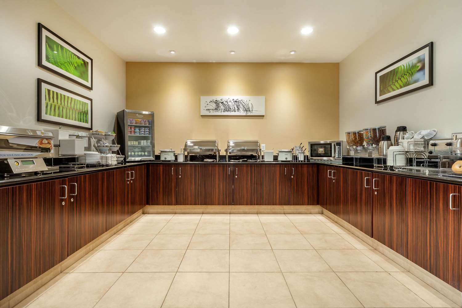 Sleep Inn And Suites Grand Forks Alerus Center 6/13