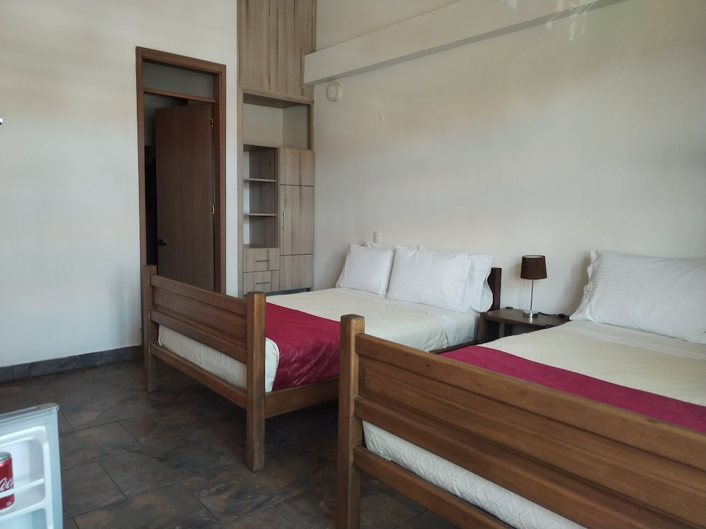 Hotel Capitan Ricaurte 18/66