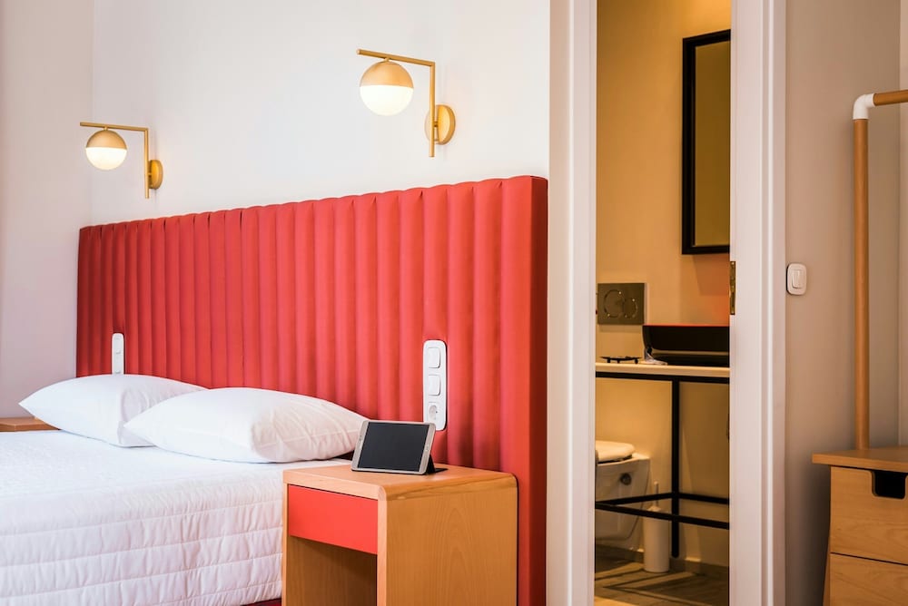 TheJoy Hotel 8/30