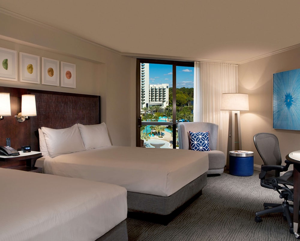 ROOM, 2 QUEEN BEDS, RESORT VIEW, BATHTUB, ACCESSIBLE