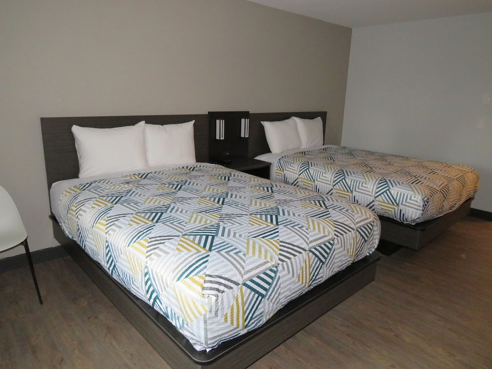 Motel6 Tigard, OR - Portland Southwest 9/35