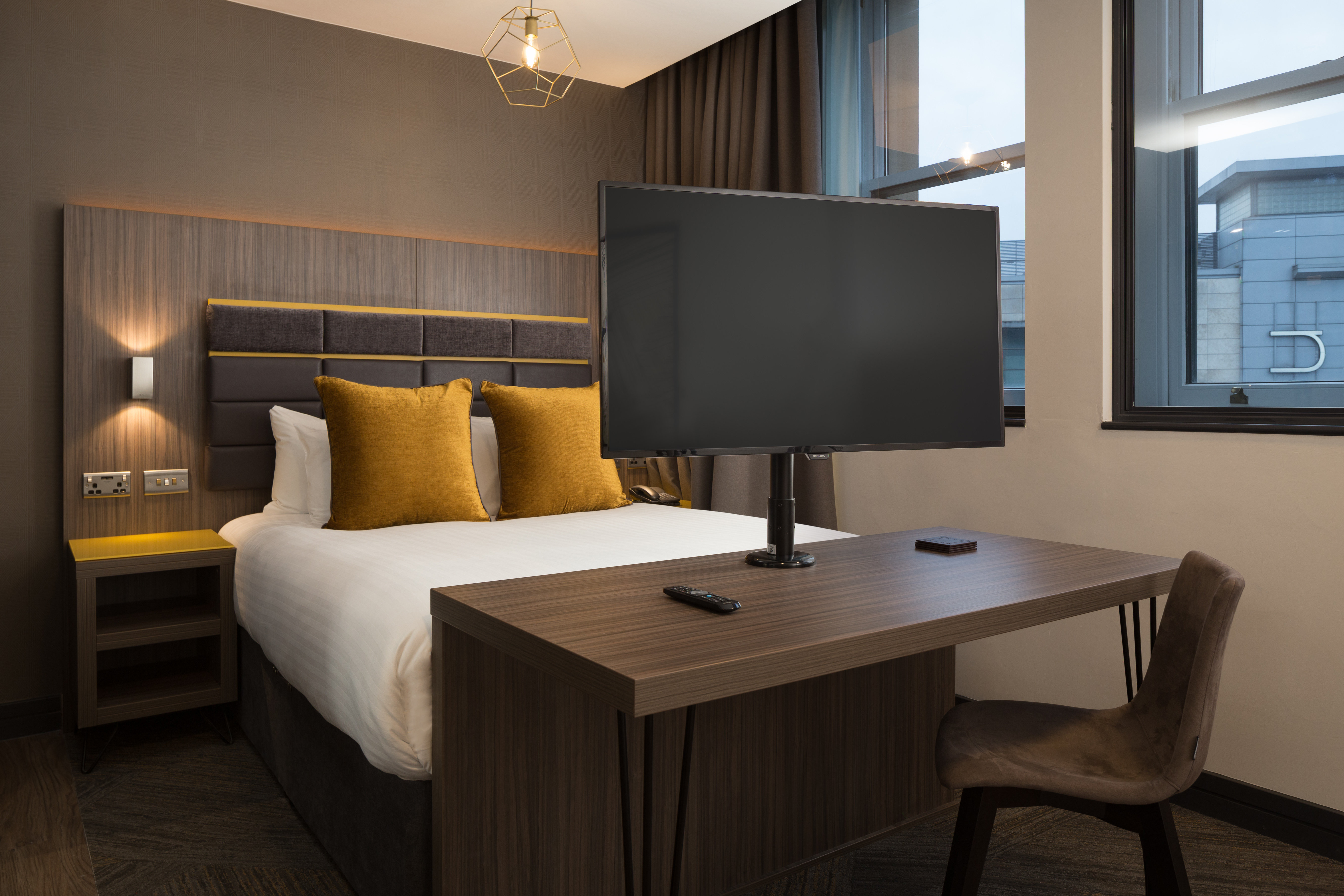 Roomzzz Manchester Victoria 25/52