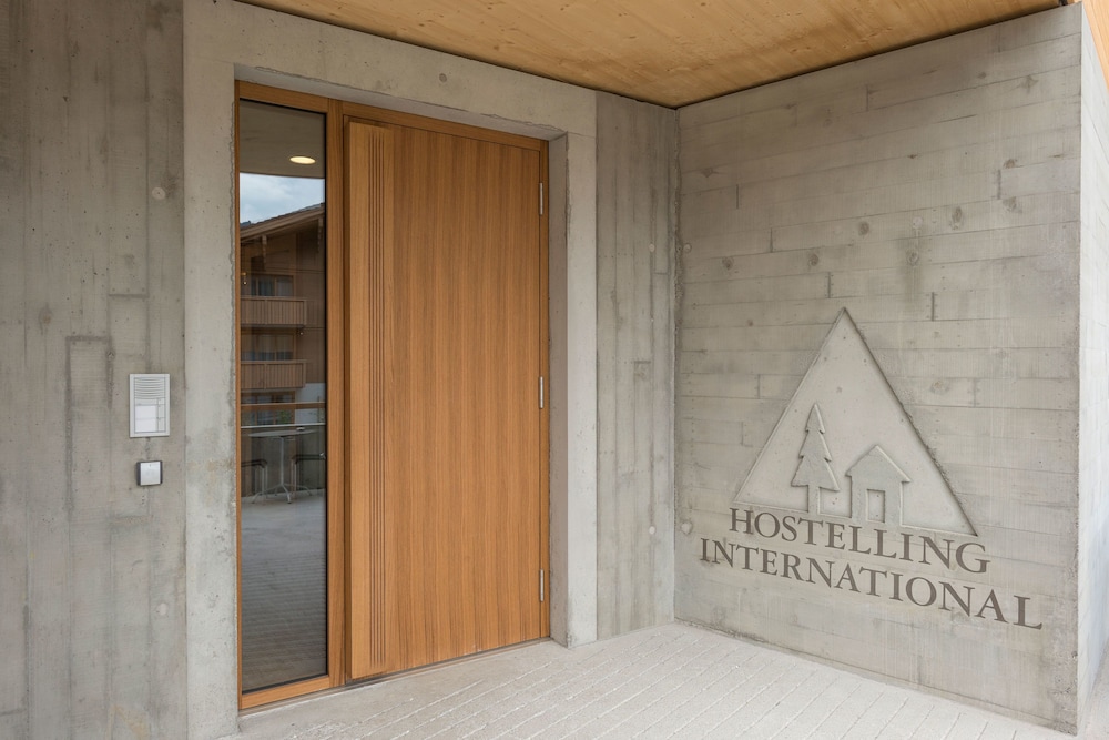 Saanen Gstaad Youth Hostel 21/41