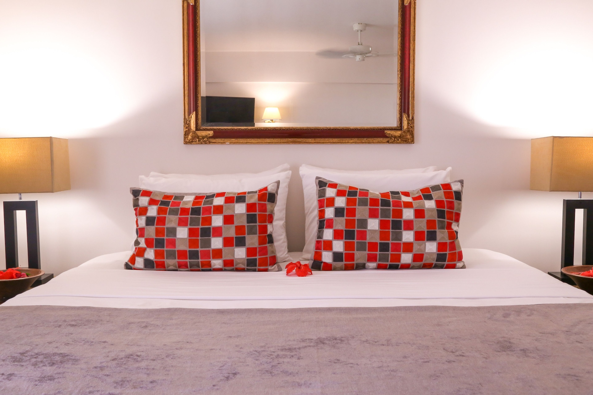 Executive, King Bed