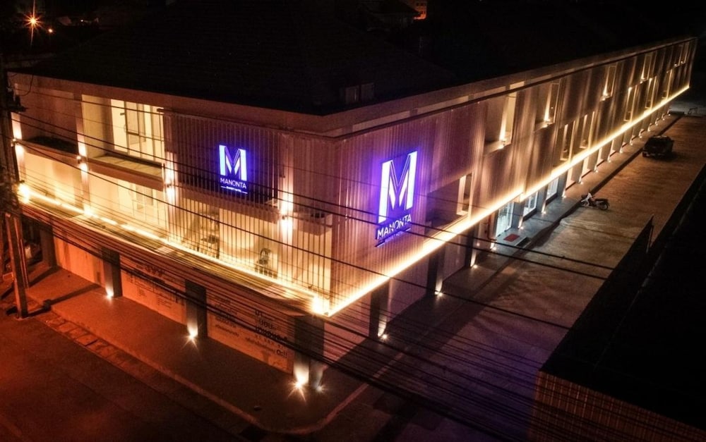 Manonta Budget Hotel 13/16