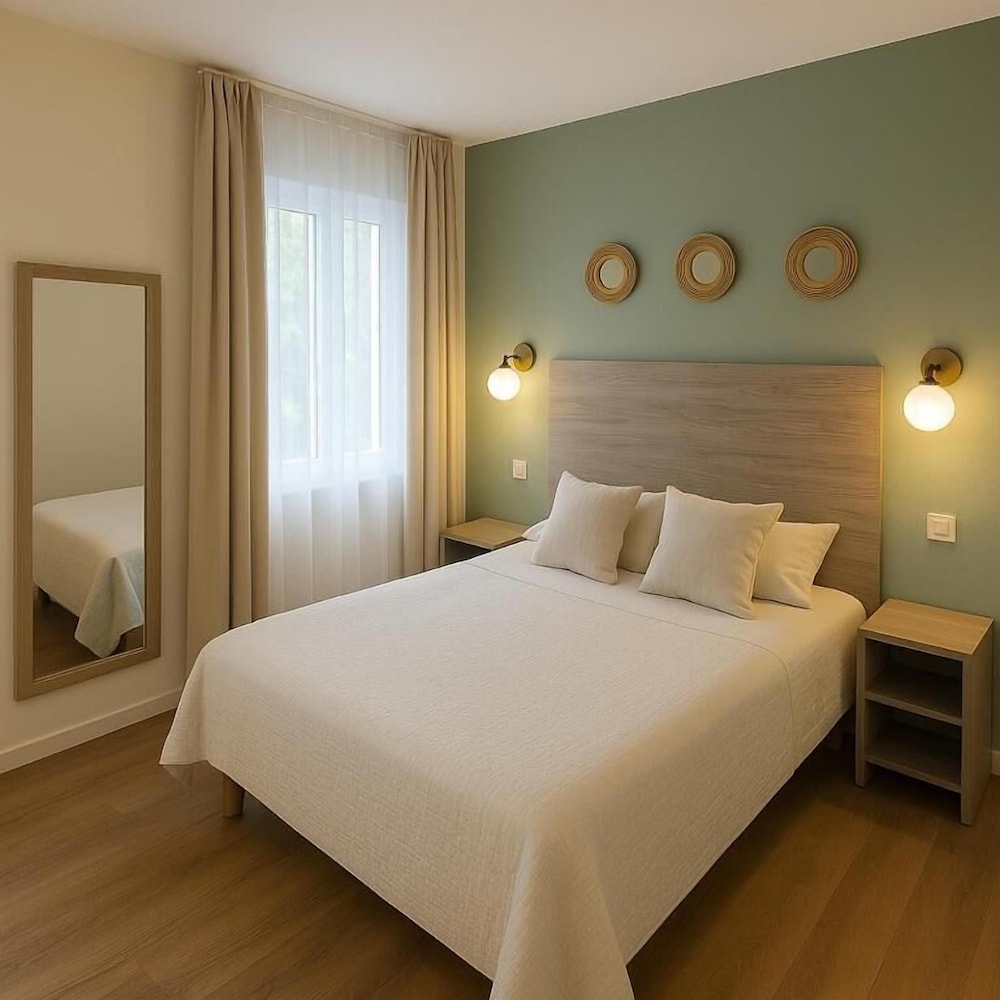 Thoiry Etoile Lodge, Sure Hotel Collection by Best Western 21/60