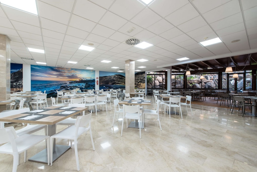 THB Tropical Island 46/63