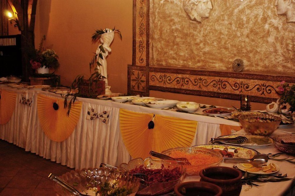 Pink Palace Hotel 45/69
