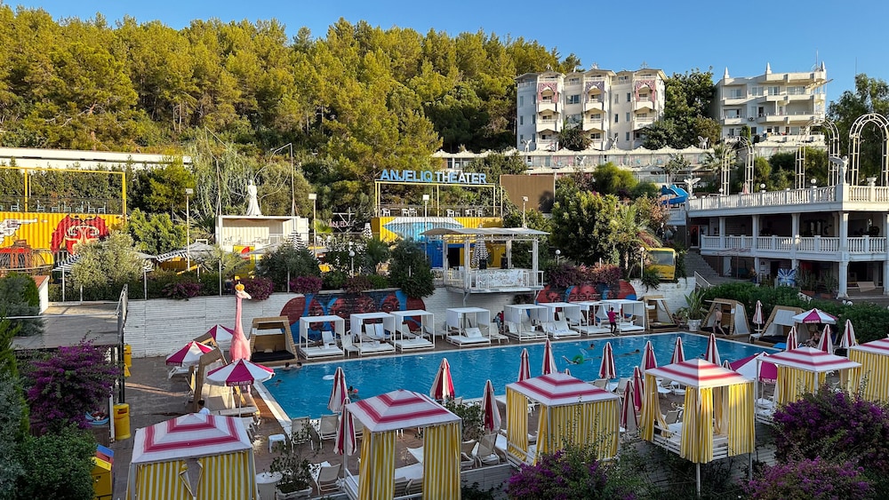 Club Hotel Anjeliq 29/50