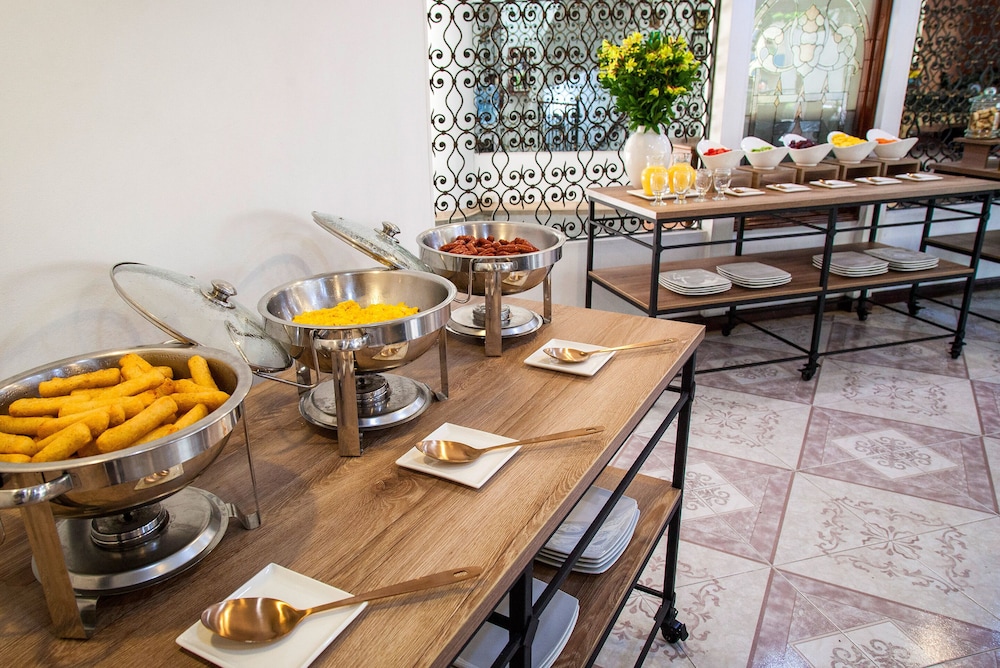 Casa Laureles Hotel 36/50