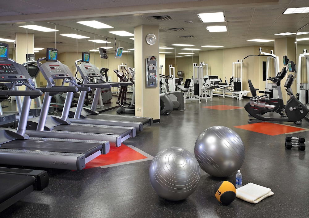 Hilton Chicago/Oak Brook Hills Resort & Conference Center 25/69