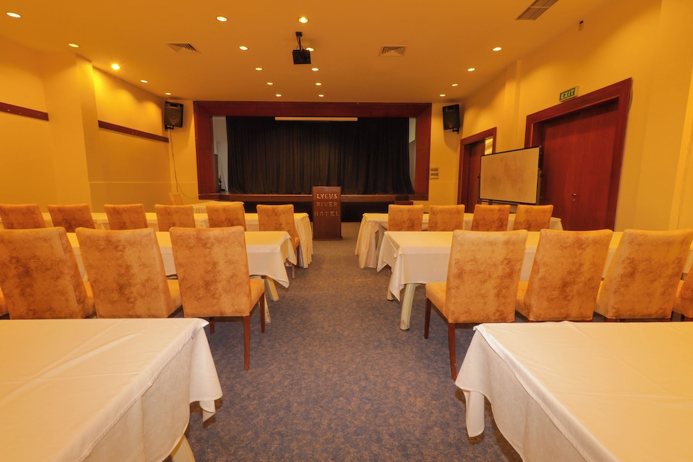 Lycus River Thermal Hotel 37/50
