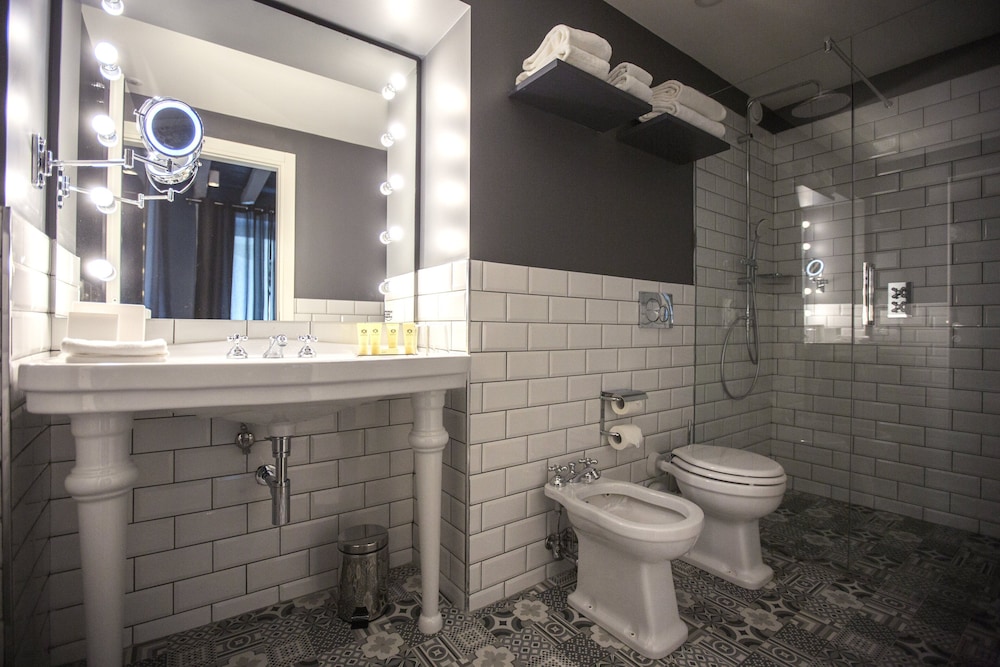 Hotel Indigo Milan - Corso Monforte, an IHG Hotel 49/50
