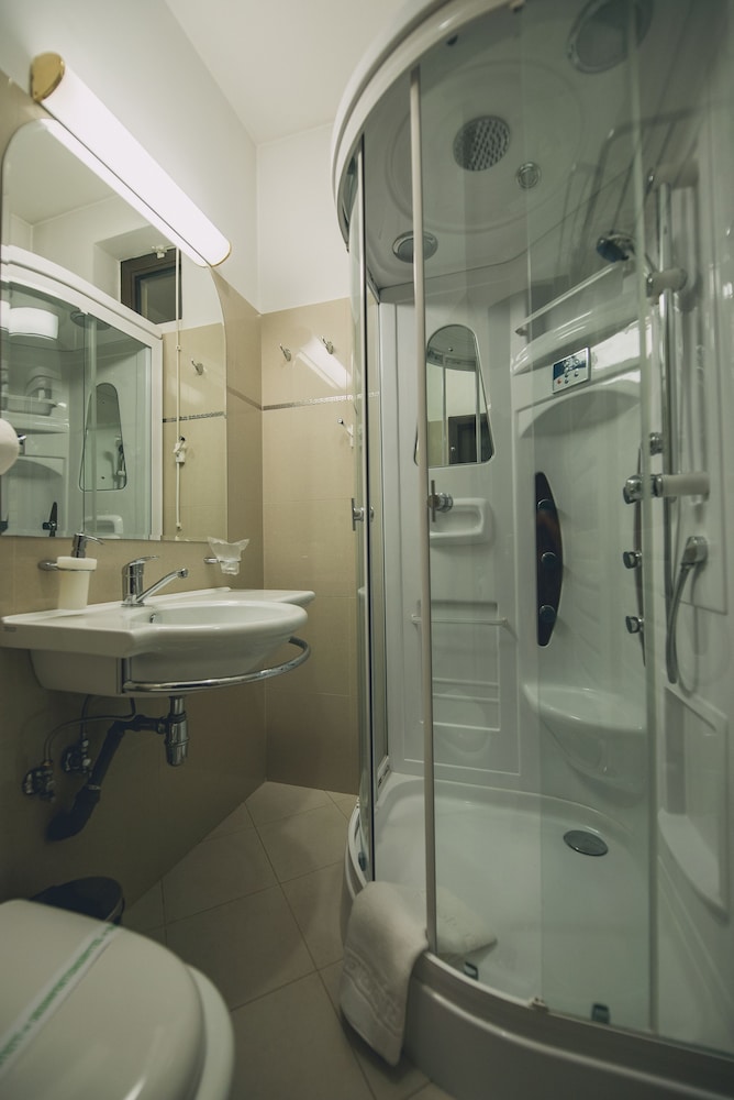 HOTEL BULEVARD PREDEAL 19/56