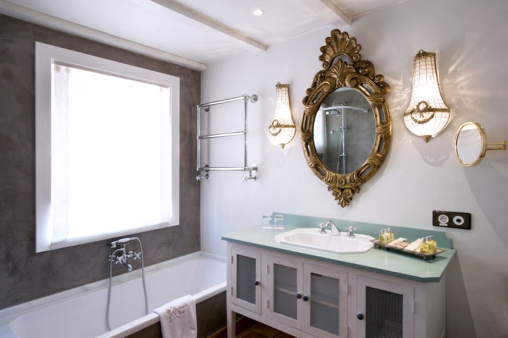Hacienda De Abajo - Adults Only 45/50
