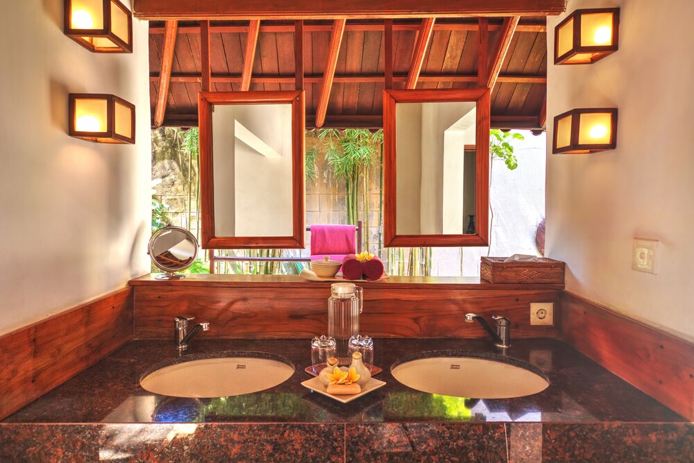 Villa Plawa Asri 39/43