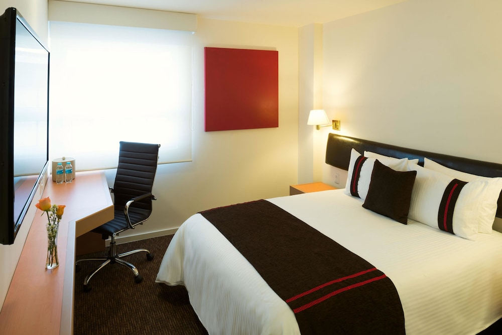 Hotel VM Express Queretaro 23/47