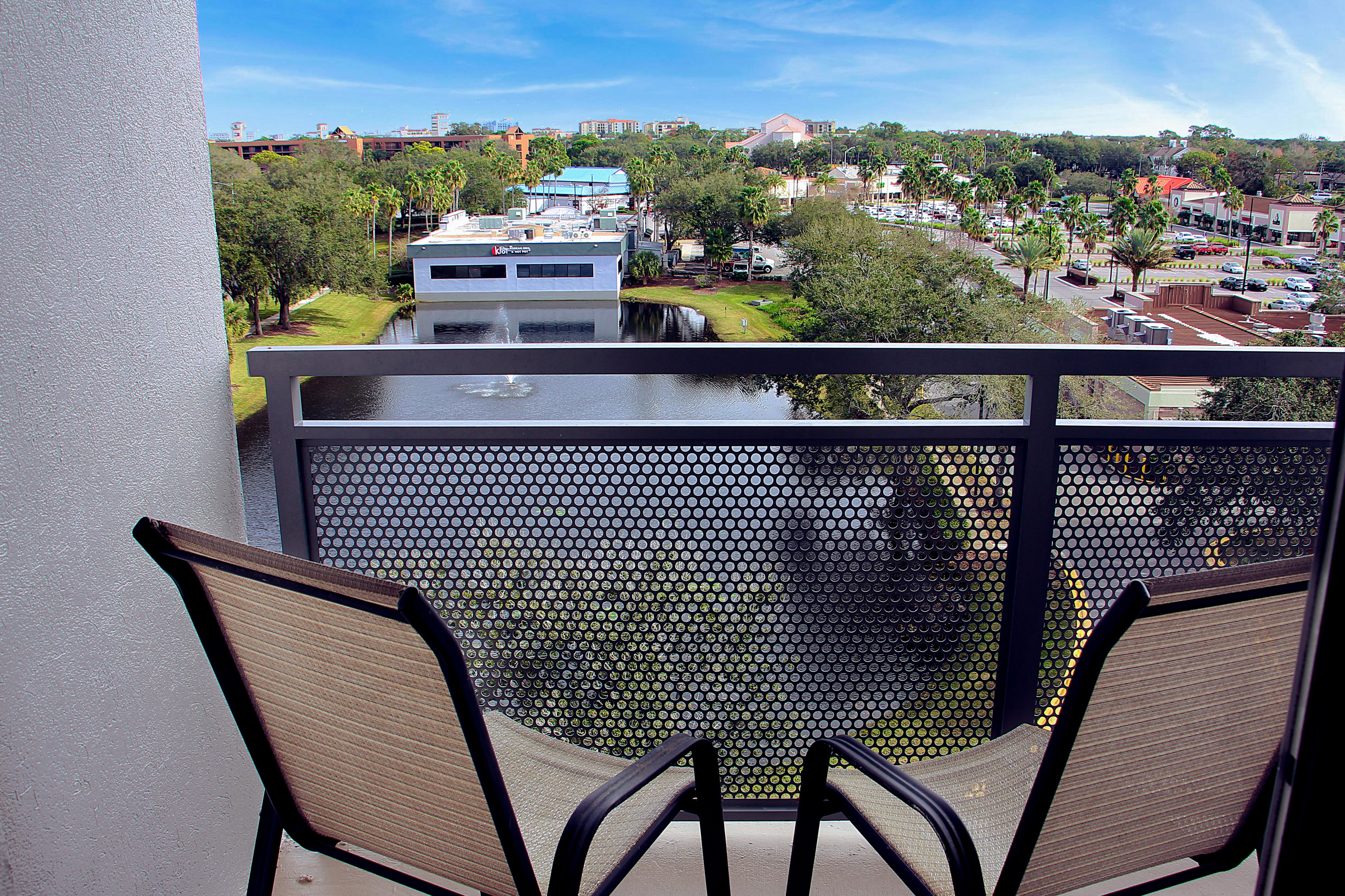 奥兰多舒适旅馆 - 维斯塔湖(Crowne Plaza Orlando - Lake Buena Vista) 图片1