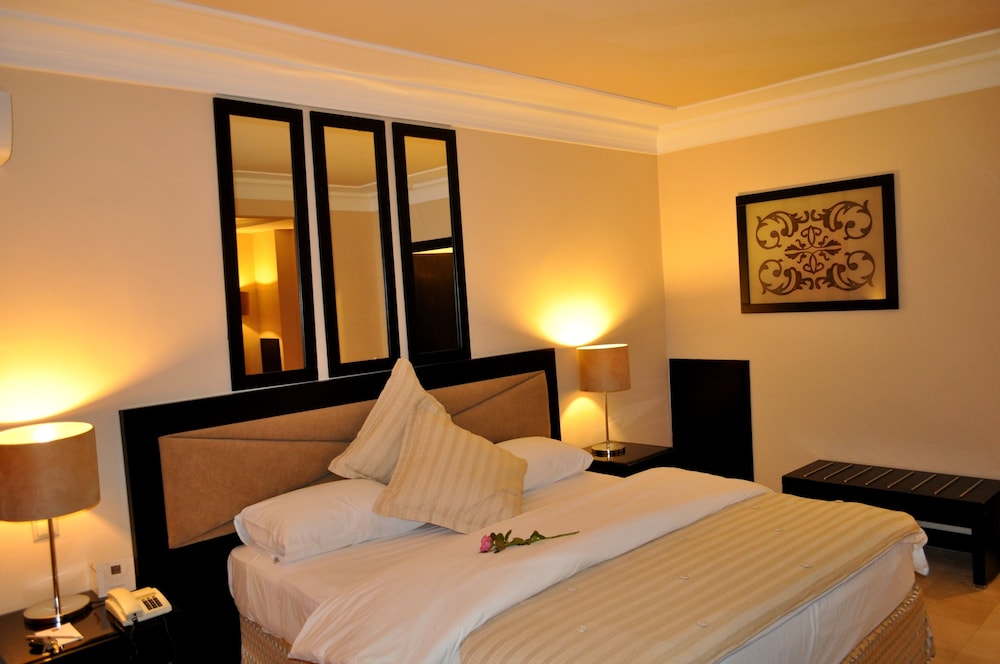 STANDARD, SINGLE, KING BED