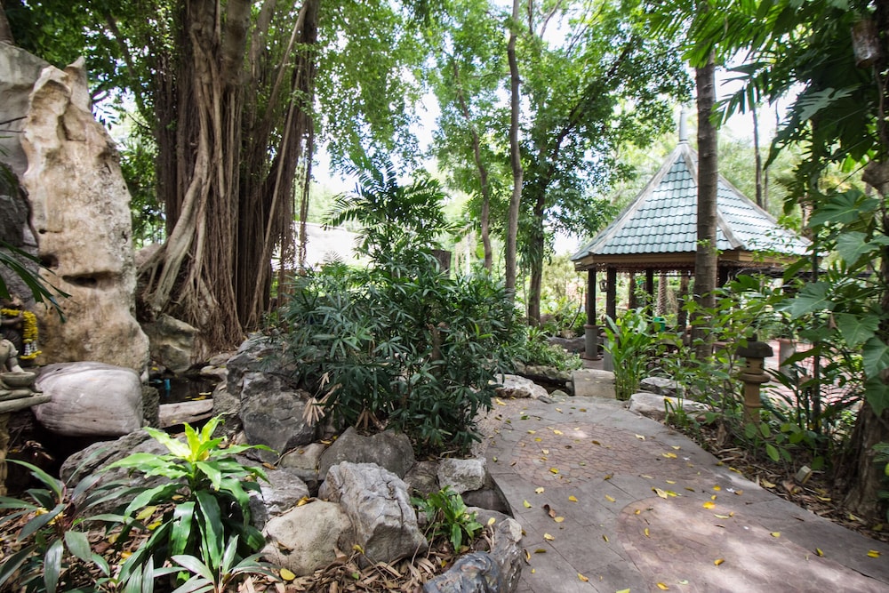 Piyapruk Resort 41/48