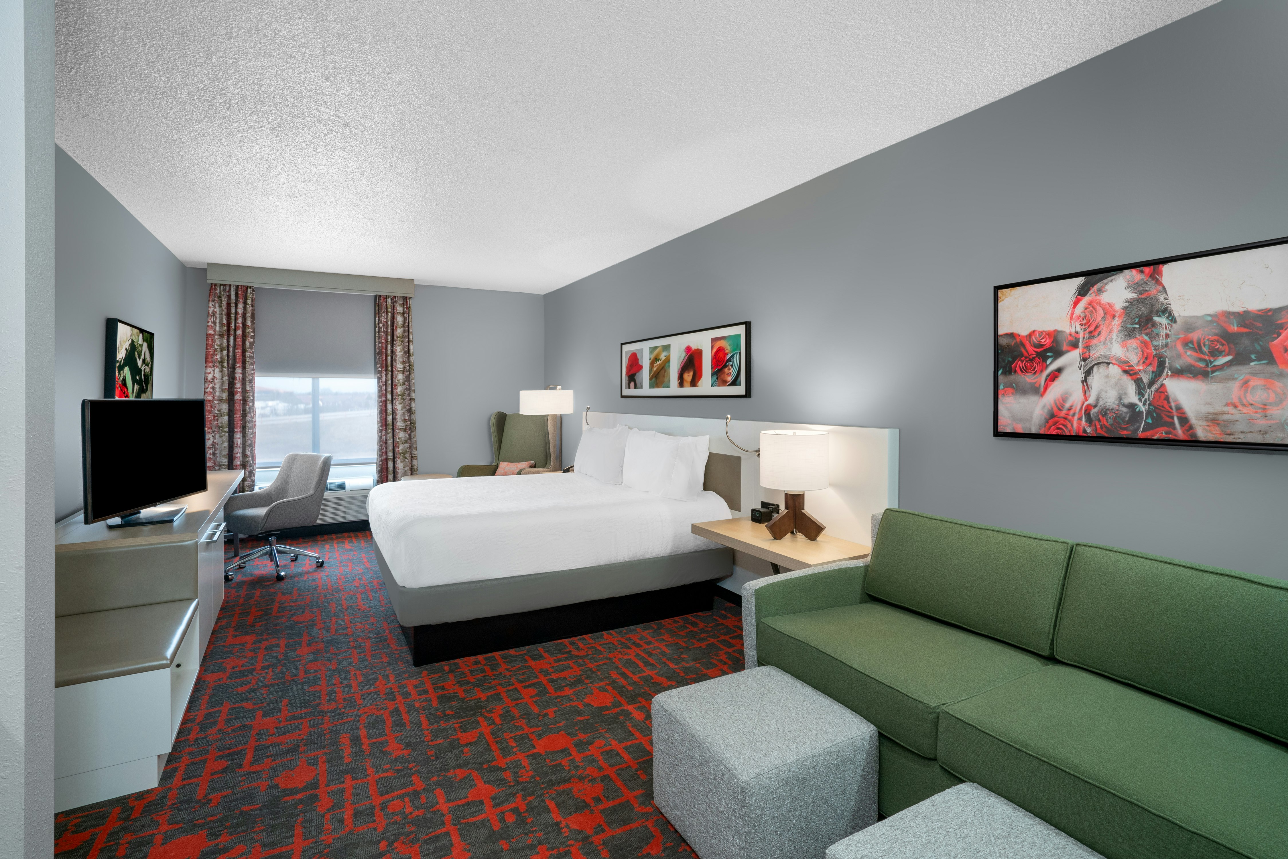 ROOM, KING BED, SOFA