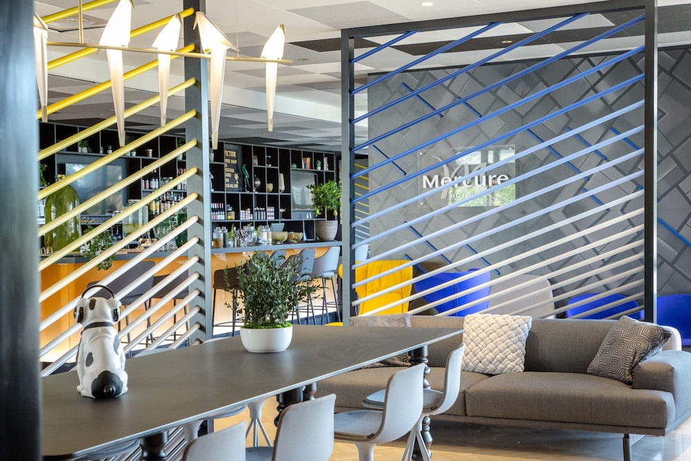 Mercure Hyeres Centre 48/73