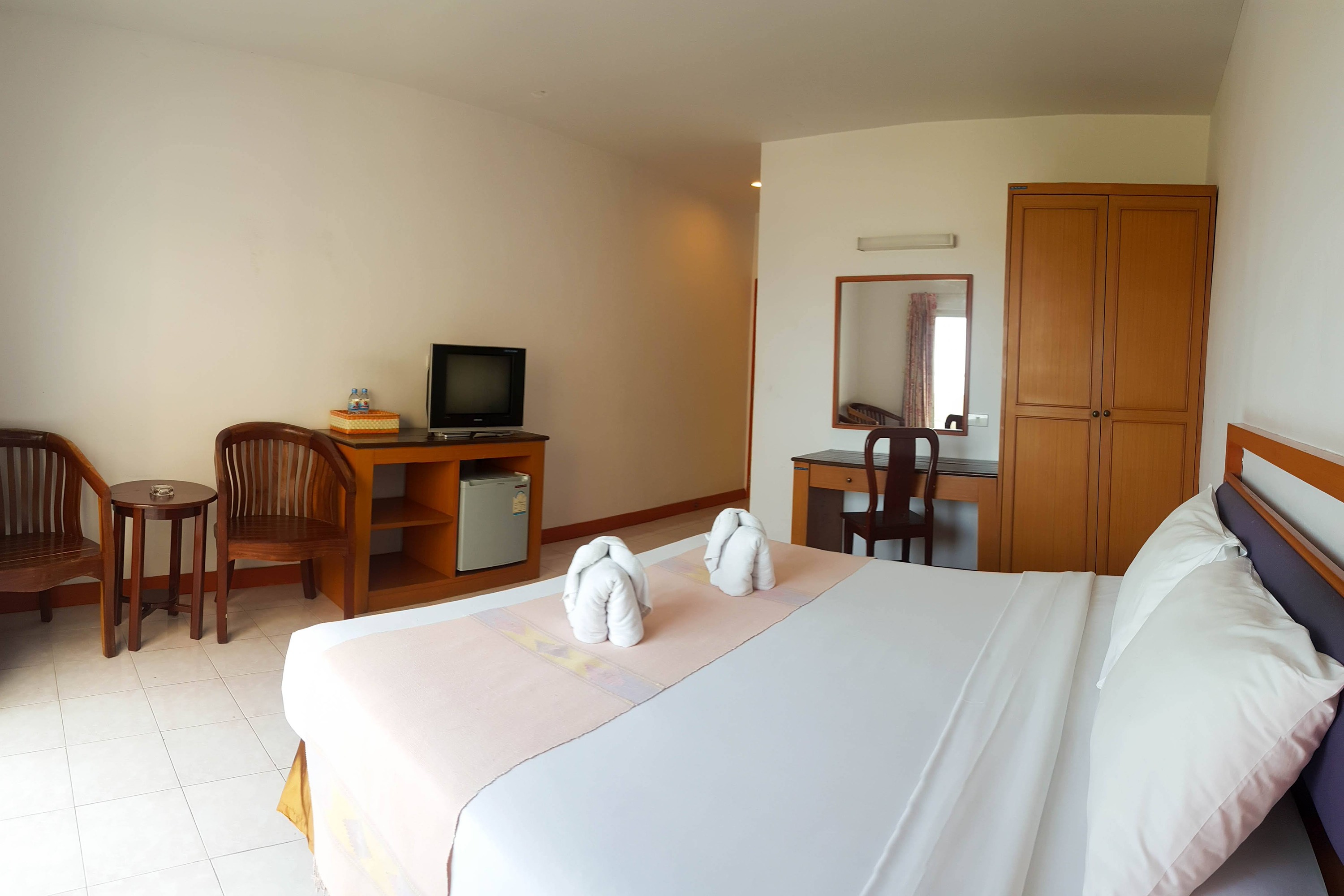 Eastiny Bella Vista Hotel by ZUZU 16/49