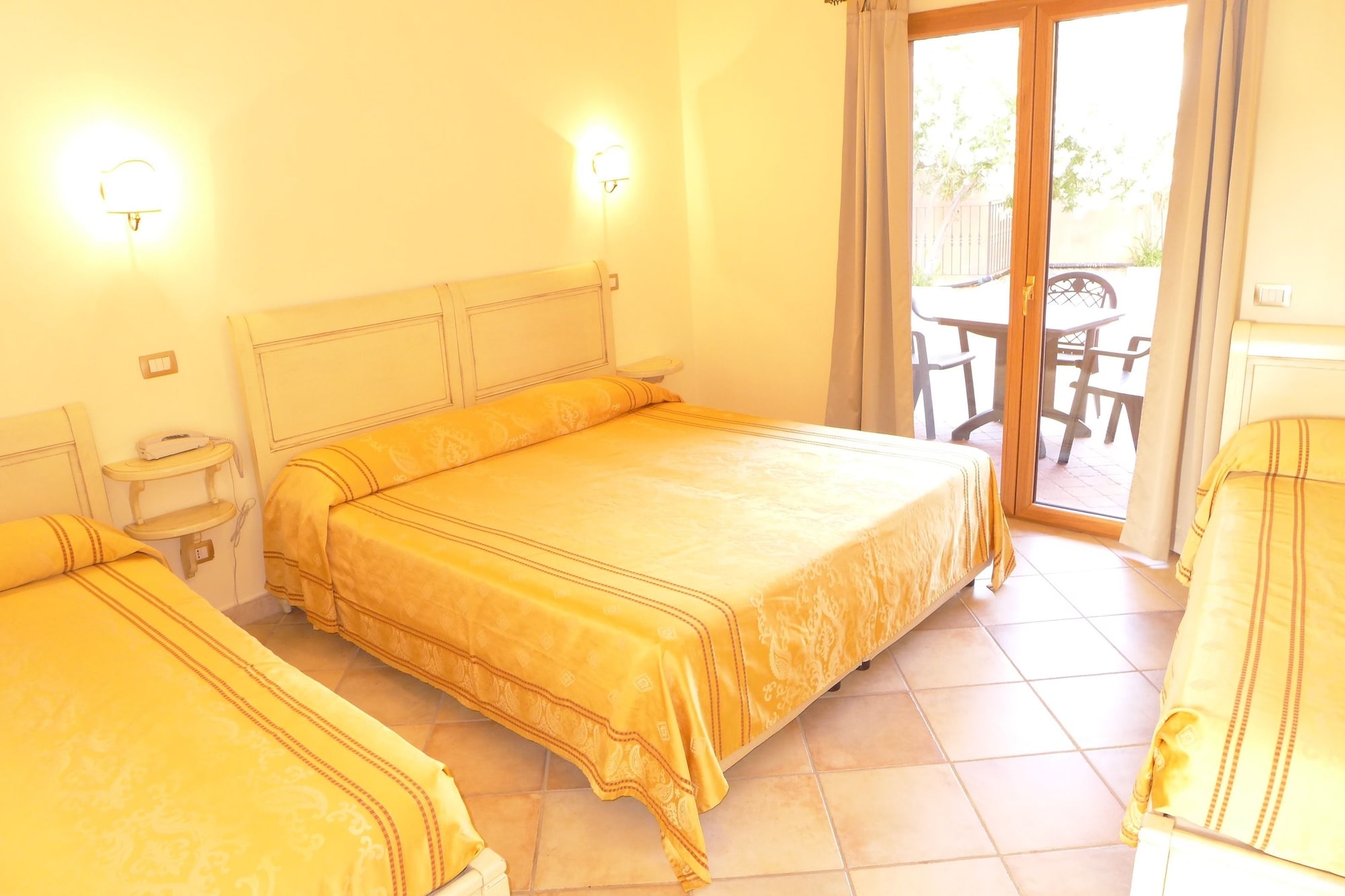 Standard, Quadruple, 4 Beds