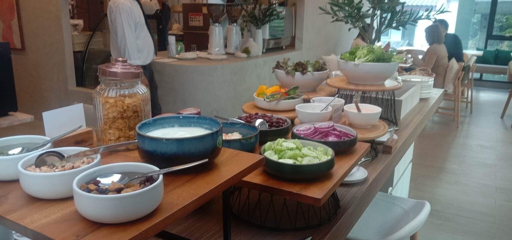 Wellness Stay And Hotel Sukhumvit 107 110/123