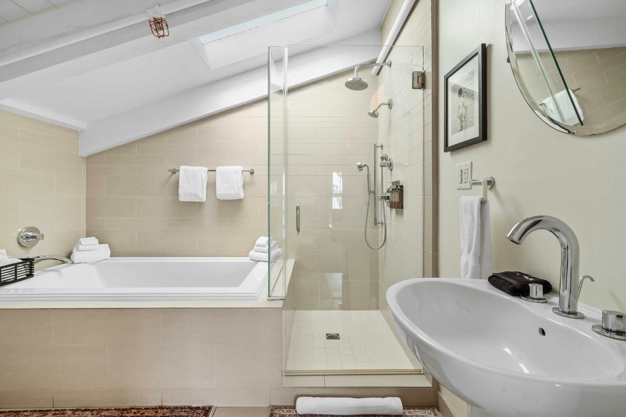 Penthouse Suite, Pet Friendly