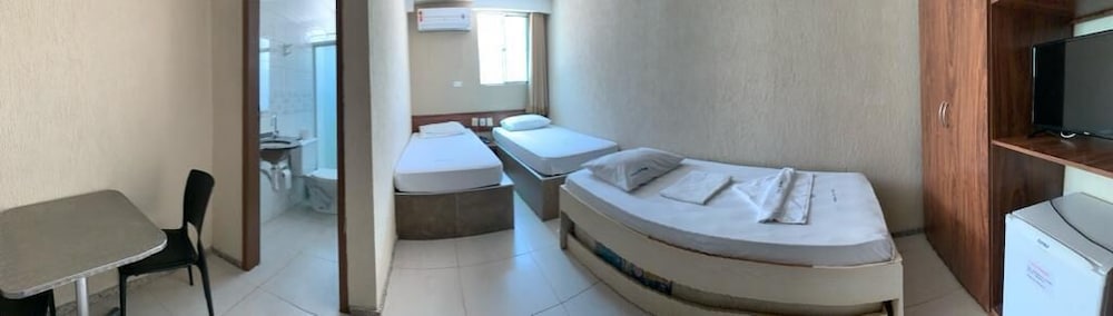 Hotel Uzi Praia 7/16